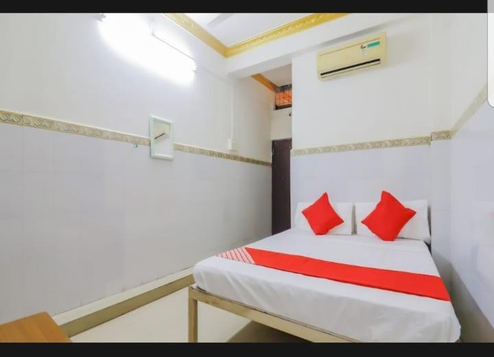 Metro Lodge Haiderabad Buitenkant foto