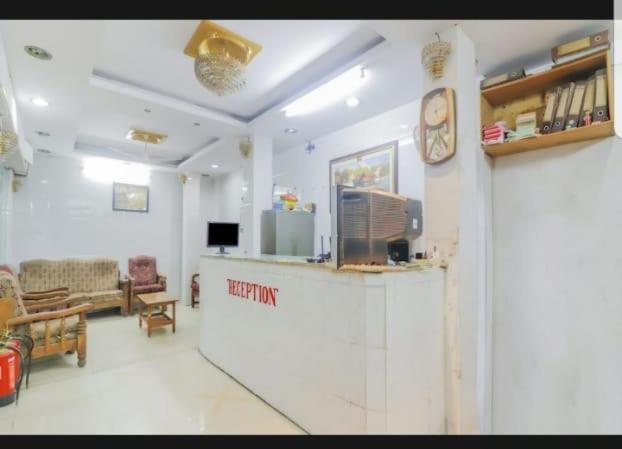 Metro Lodge Haiderabad Buitenkant foto